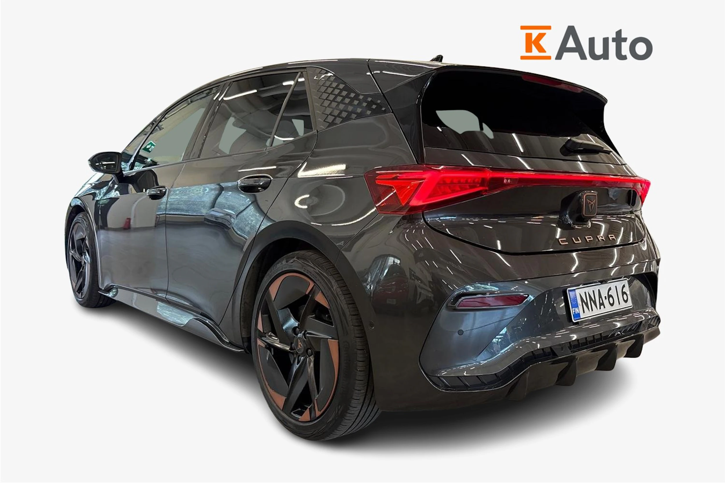 harmaa CUPRA Born 2023 kuva 2.