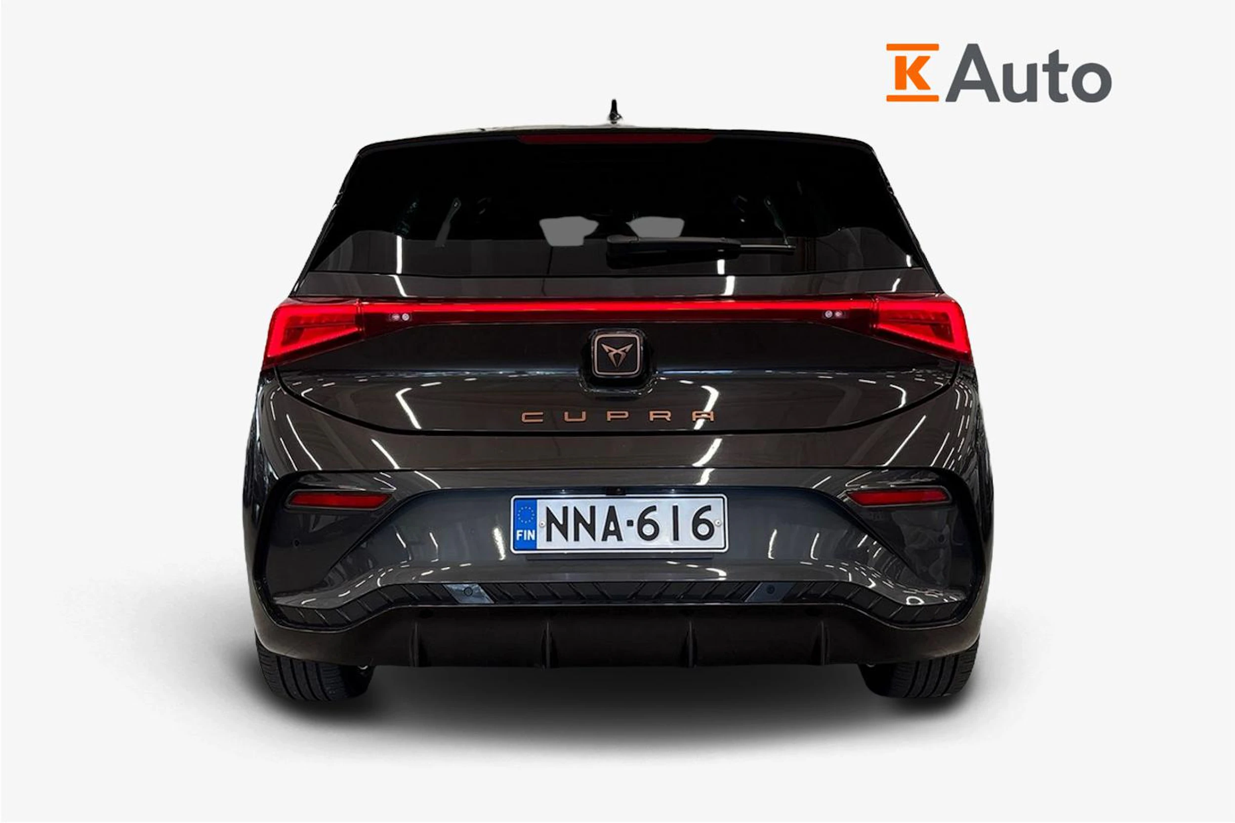 harmaa CUPRA Born 2023 kuva 3.