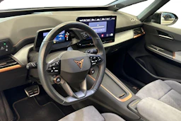 harmaa CUPRA Born 2023 kuva 6.