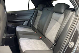 harmaa CUPRA Born 2023 kuva 8.