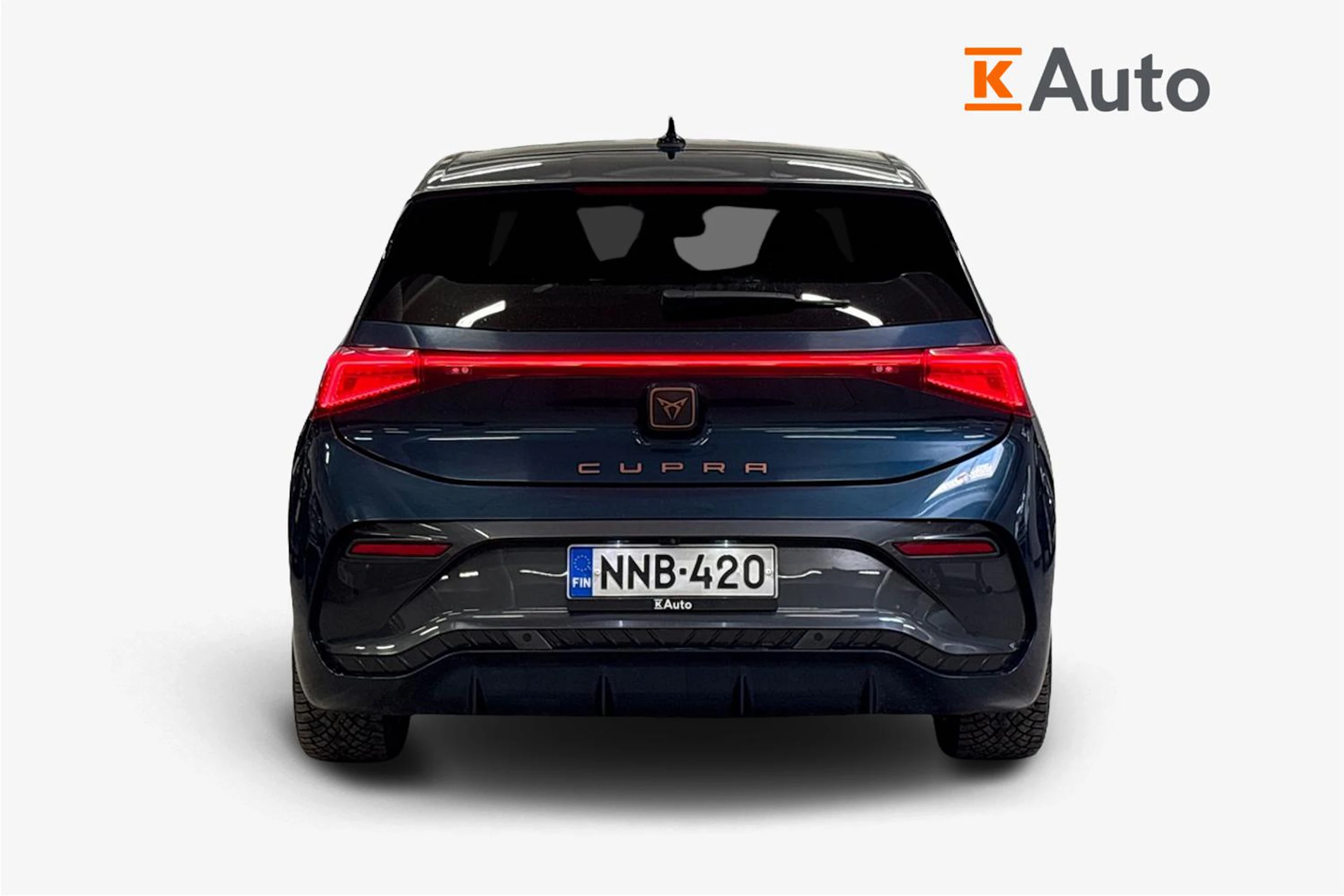 sininen CUPRA Born 2023 kuva 4.