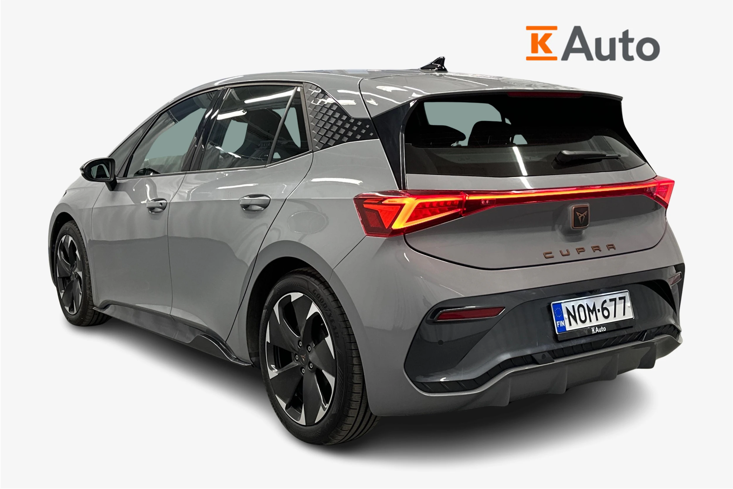 harmaa CUPRA Born 2023 kuva 3.
