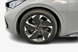 harmaa CUPRA Born 2023 kuva 12.