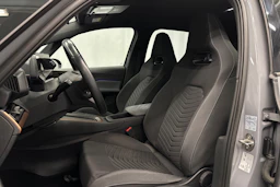 harmaa CUPRA Born 2023 kuva 17.