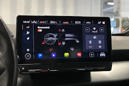 harmaa CUPRA Born 2023 kuva 23.