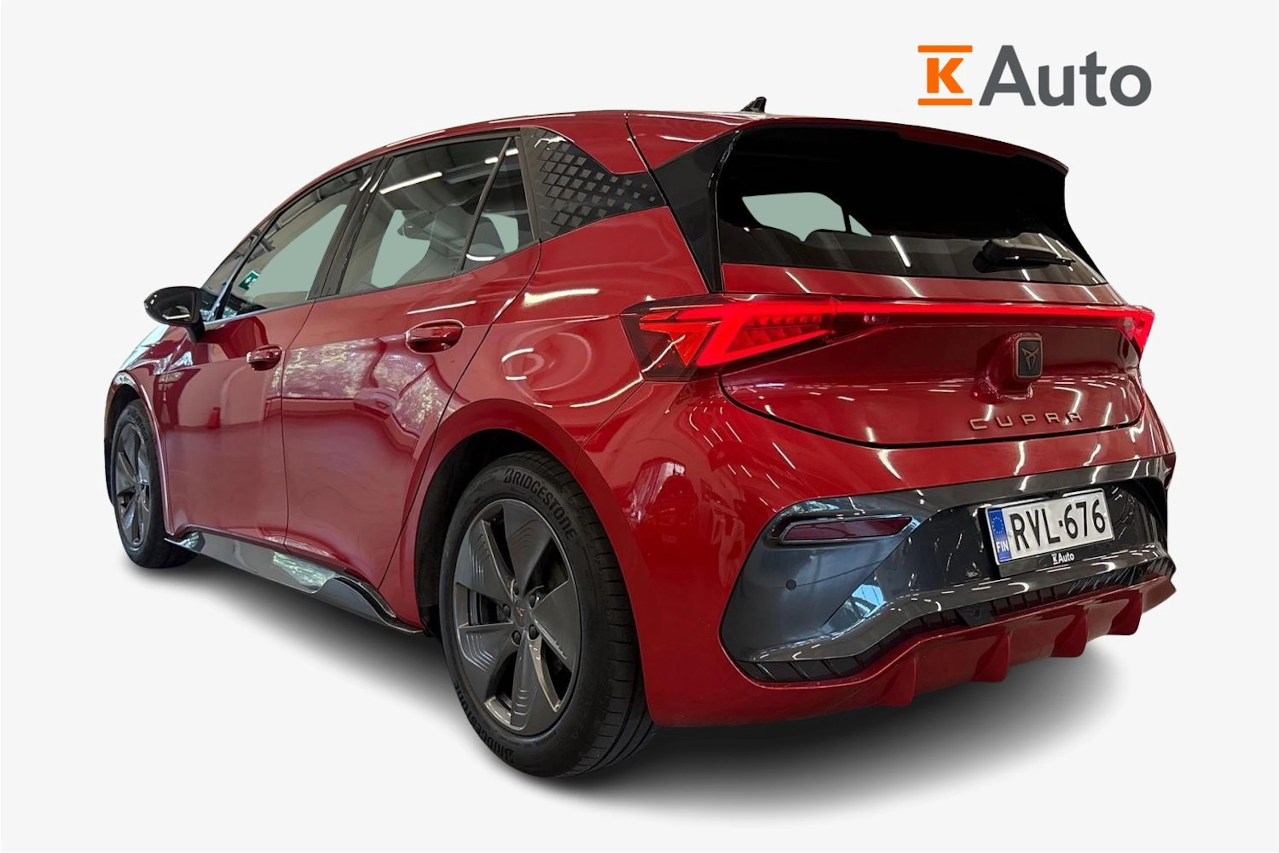 punainen CUPRA Born 2023 kuva 2.