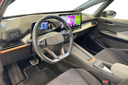 punainen CUPRA Born 2023 kuva 6.