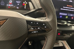 harmaa CUPRA Born 2023 kuva 15.