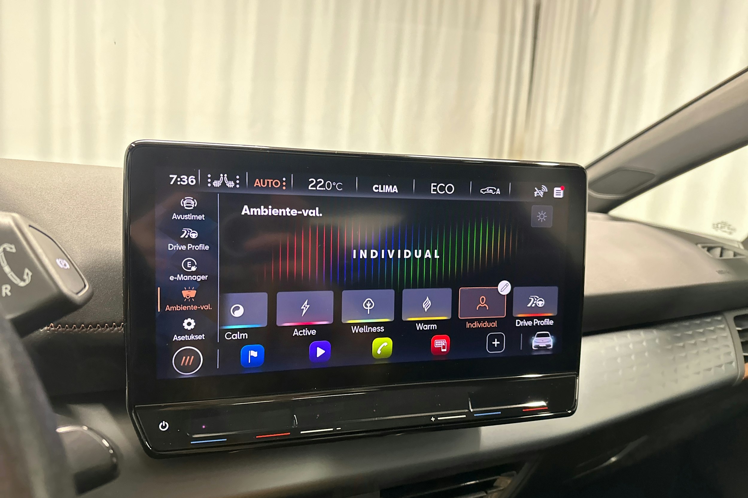 harmaa CUPRA Born 2023 kuva 29.