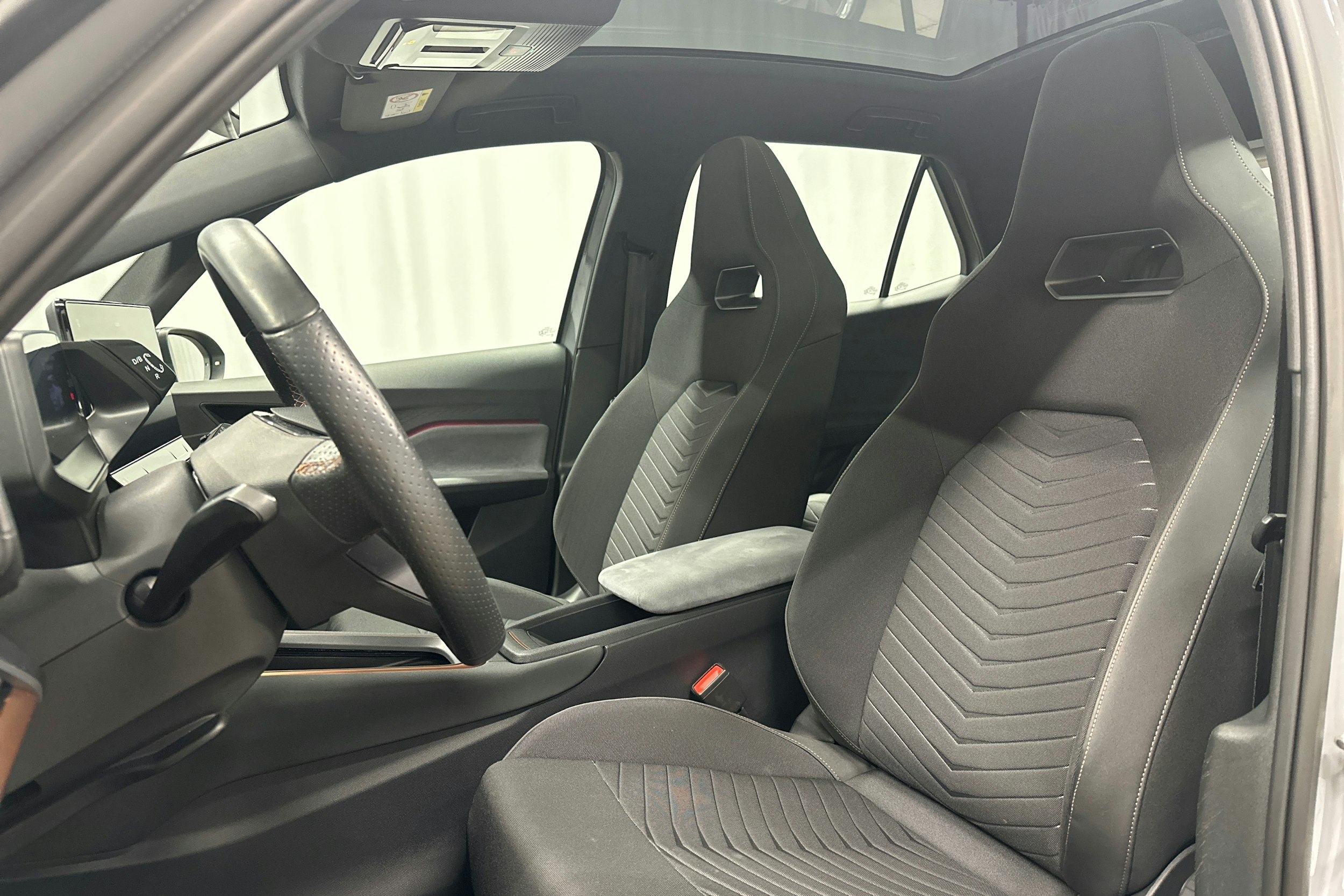 harmaa CUPRA Born 2023 kuva 31.