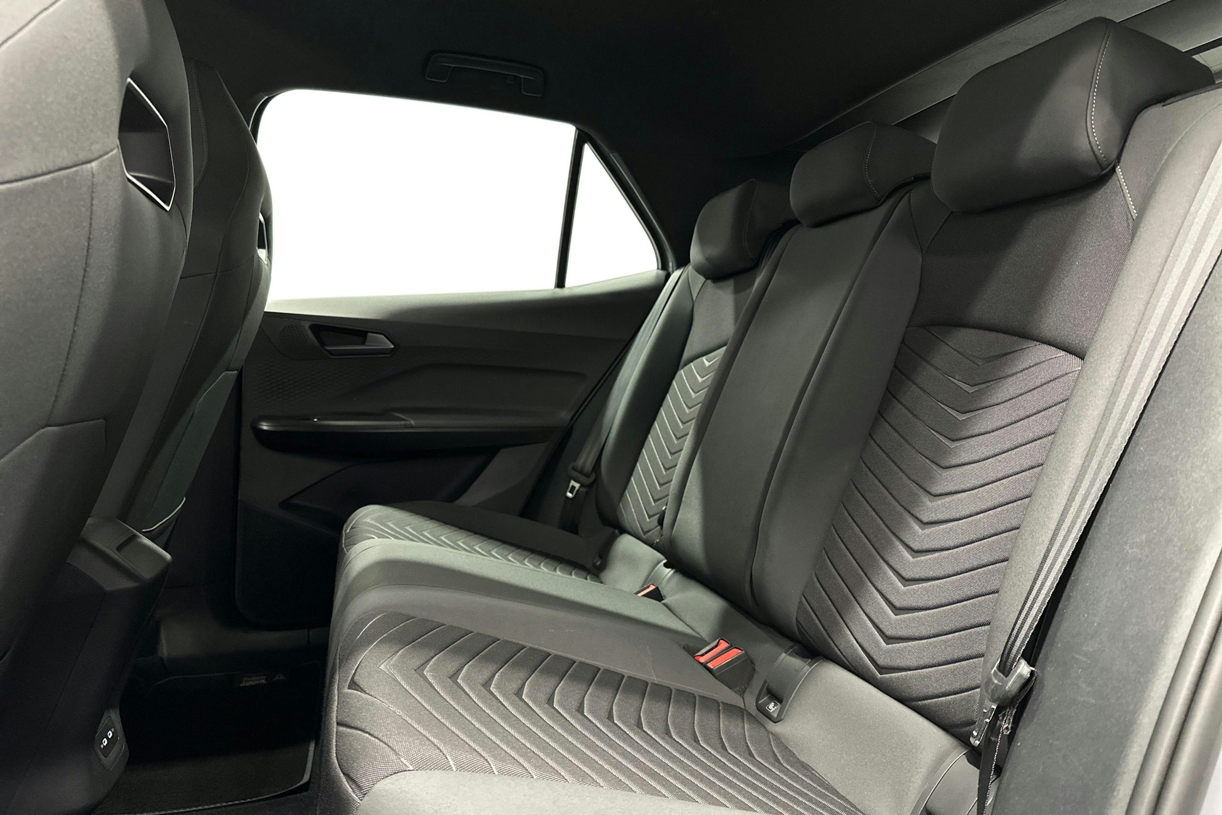 harmaa CUPRA Born 2023 kuva 10.