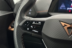 harmaa CUPRA Born 2023 kuva 17.