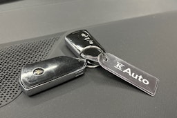 harmaa CUPRA Born 2023 kuva 29.