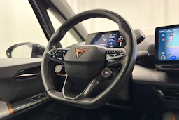 harmaa CUPRA Born 2023 kuva 11.