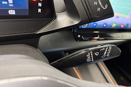 harmaa CUPRA Born 2023 kuva 18.