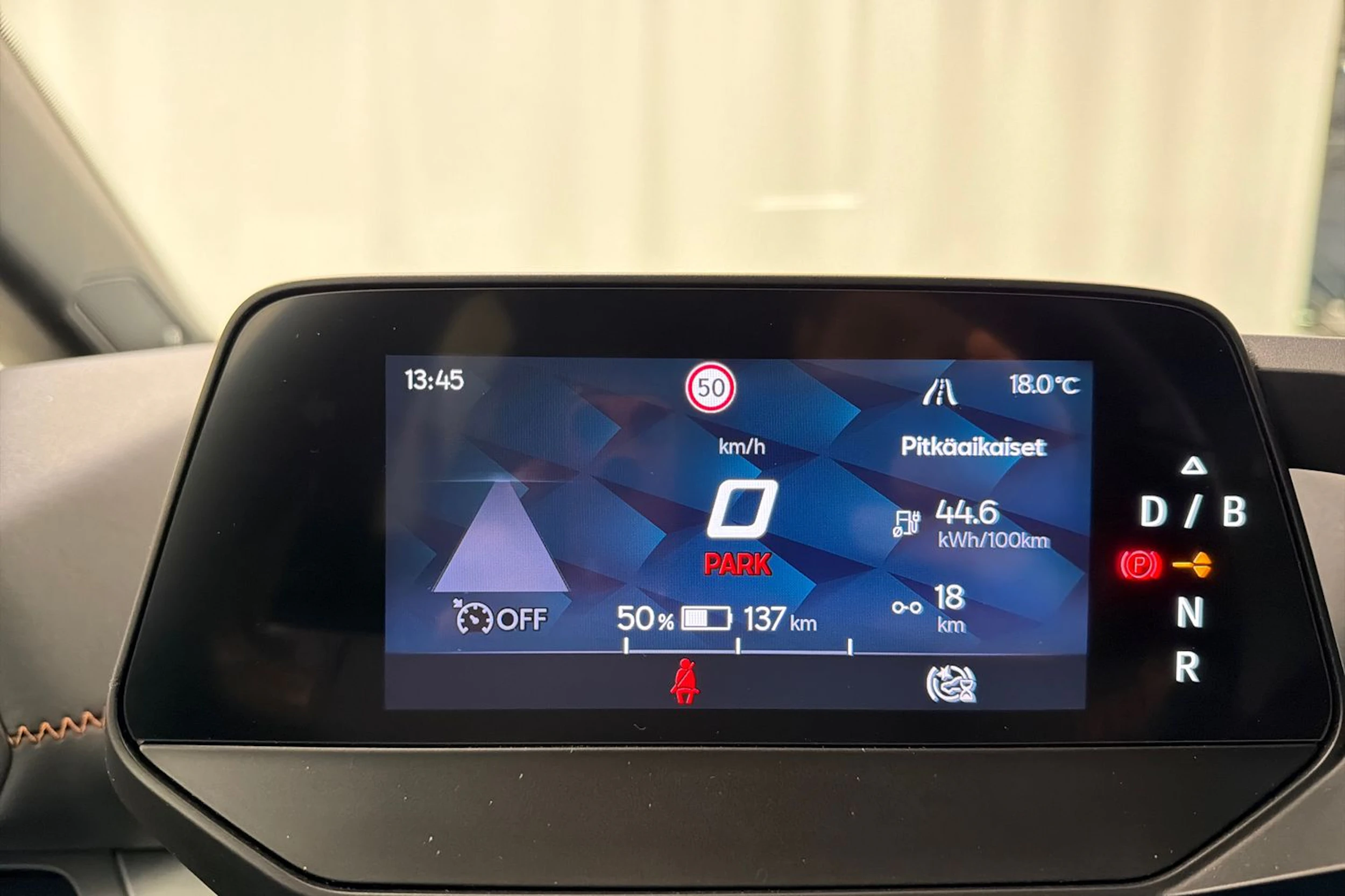 harmaa CUPRA Born 2023 kuva 19.