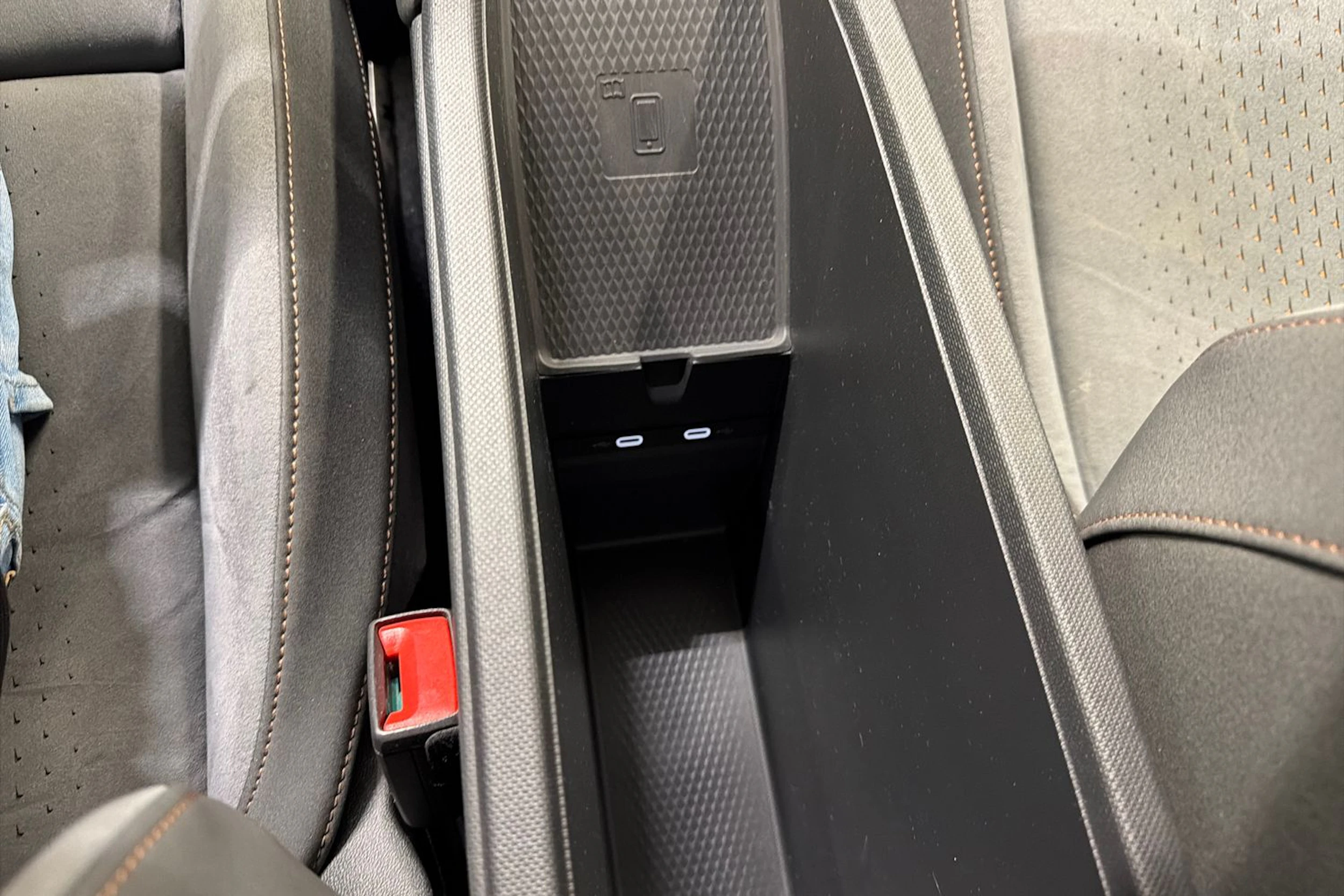 harmaa CUPRA Born 2023 kuva 22.