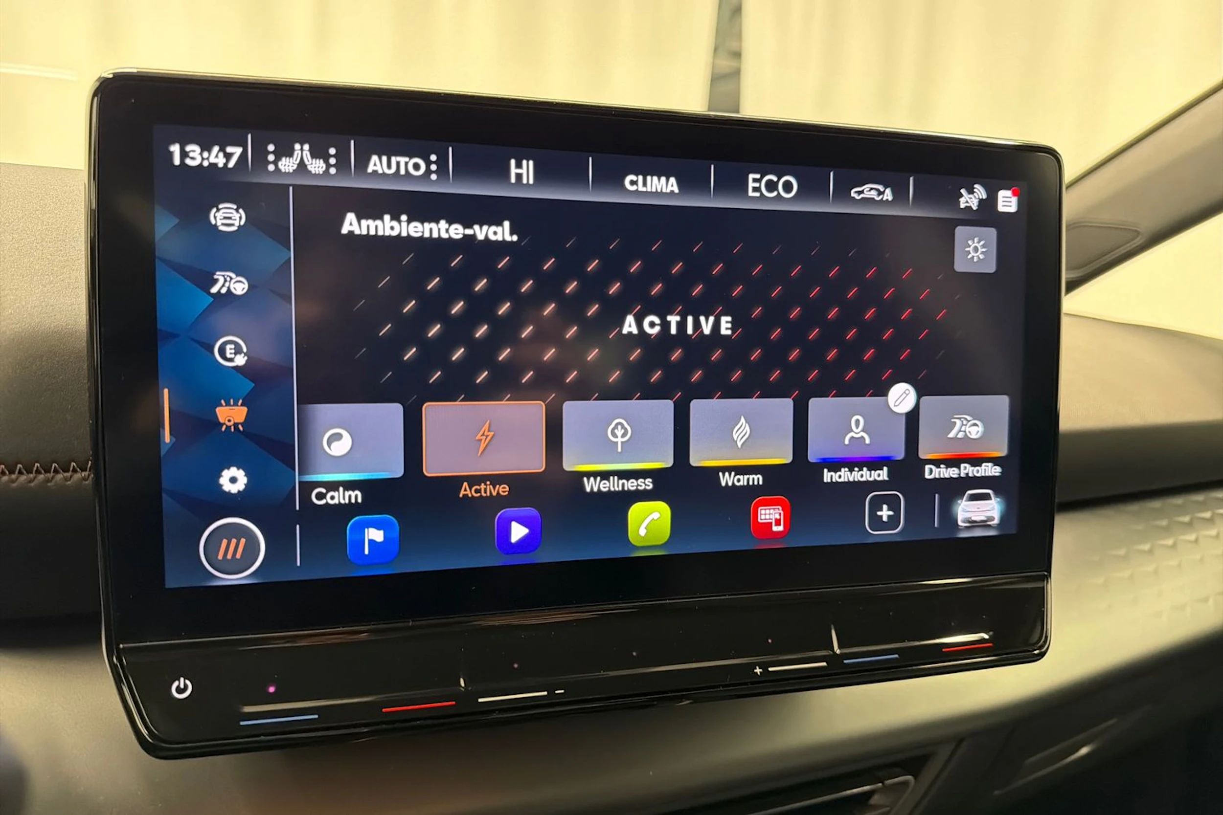 harmaa CUPRA Born 2023 kuva 27.