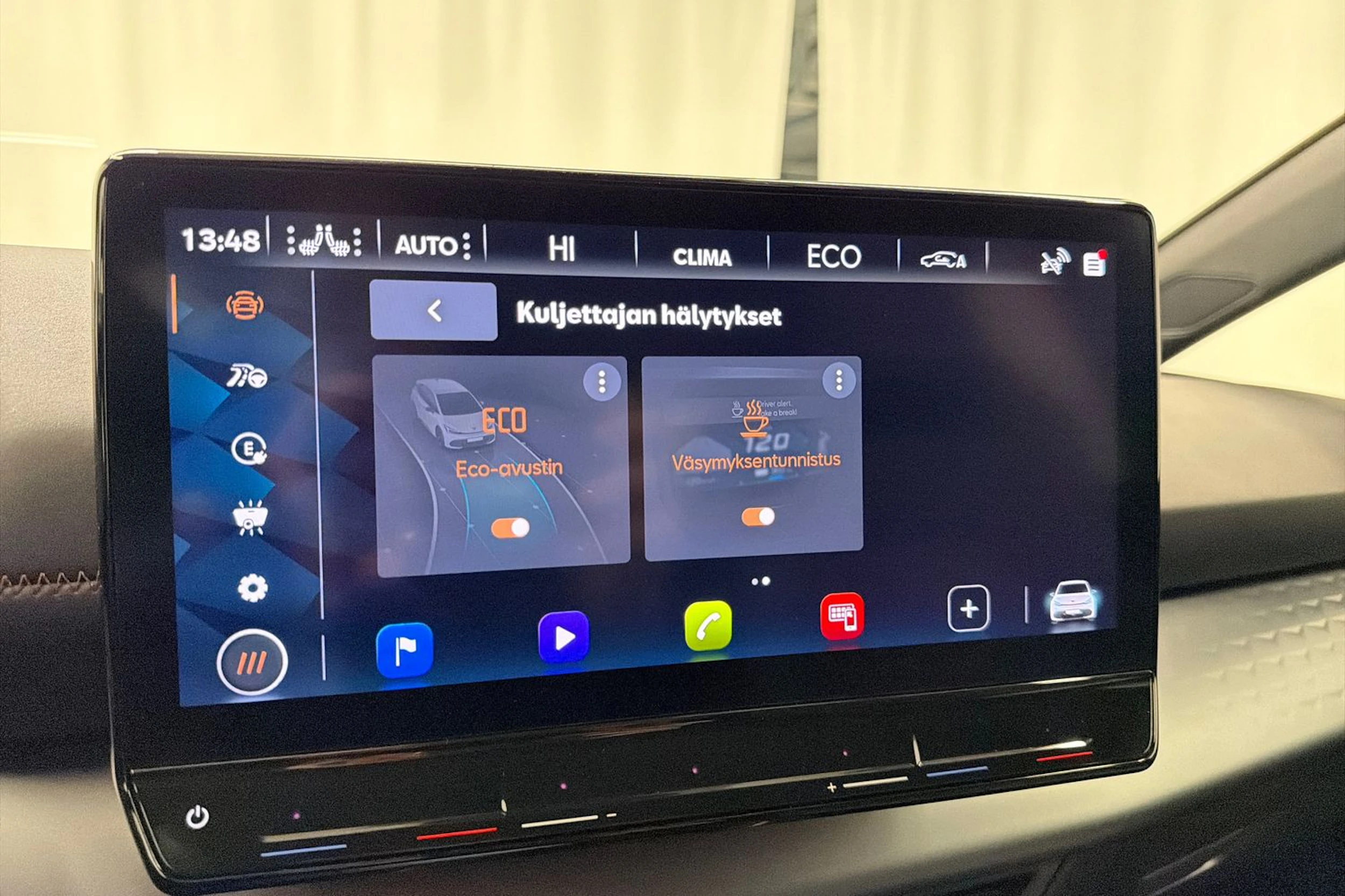 harmaa CUPRA Born 2023 kuva 33.