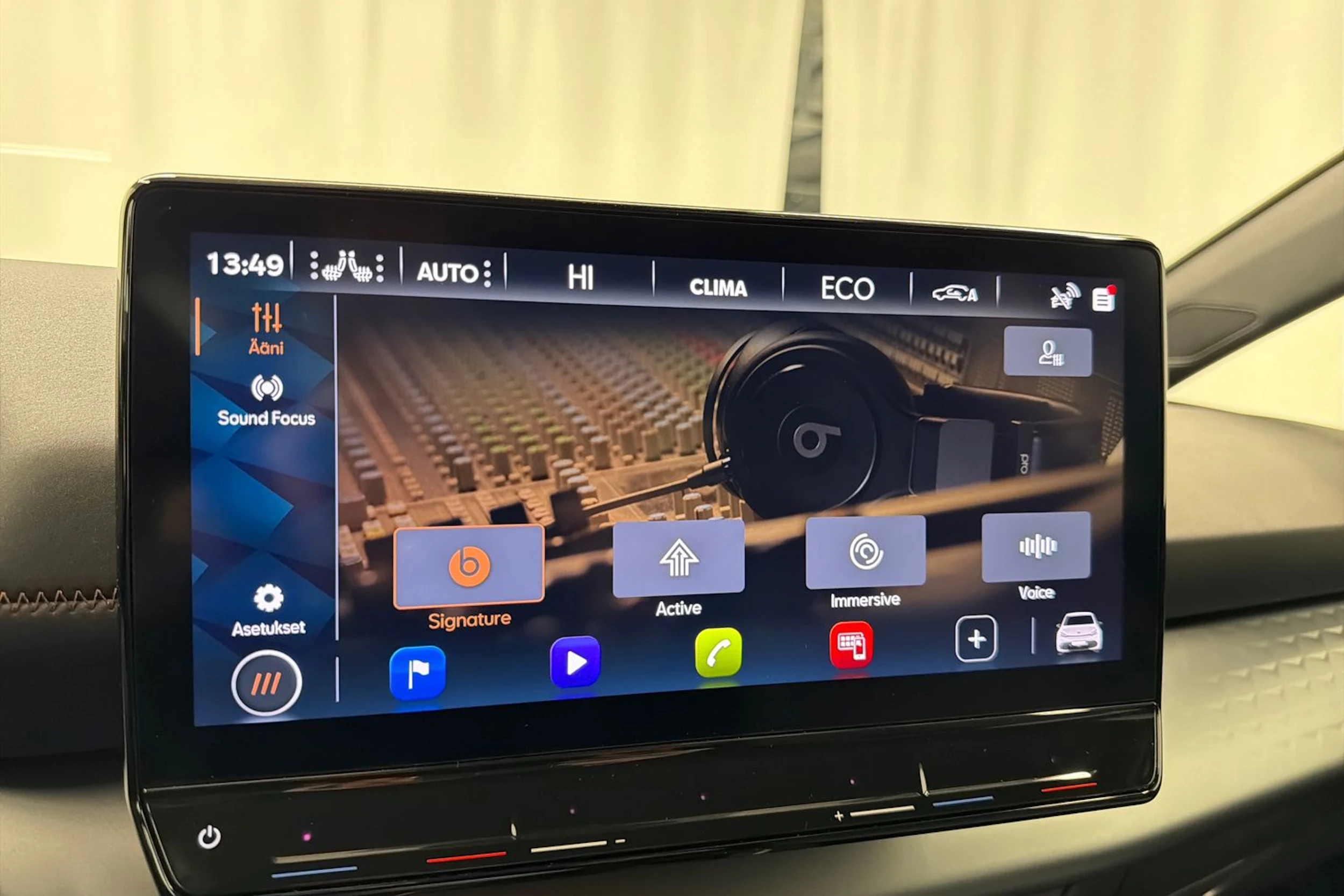 harmaa CUPRA Born 2023 kuva 36.