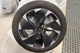 harmaa CUPRA Born 2023 kuva 41.