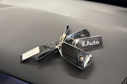 harmaa CUPRA Born 2023 kuva 42.