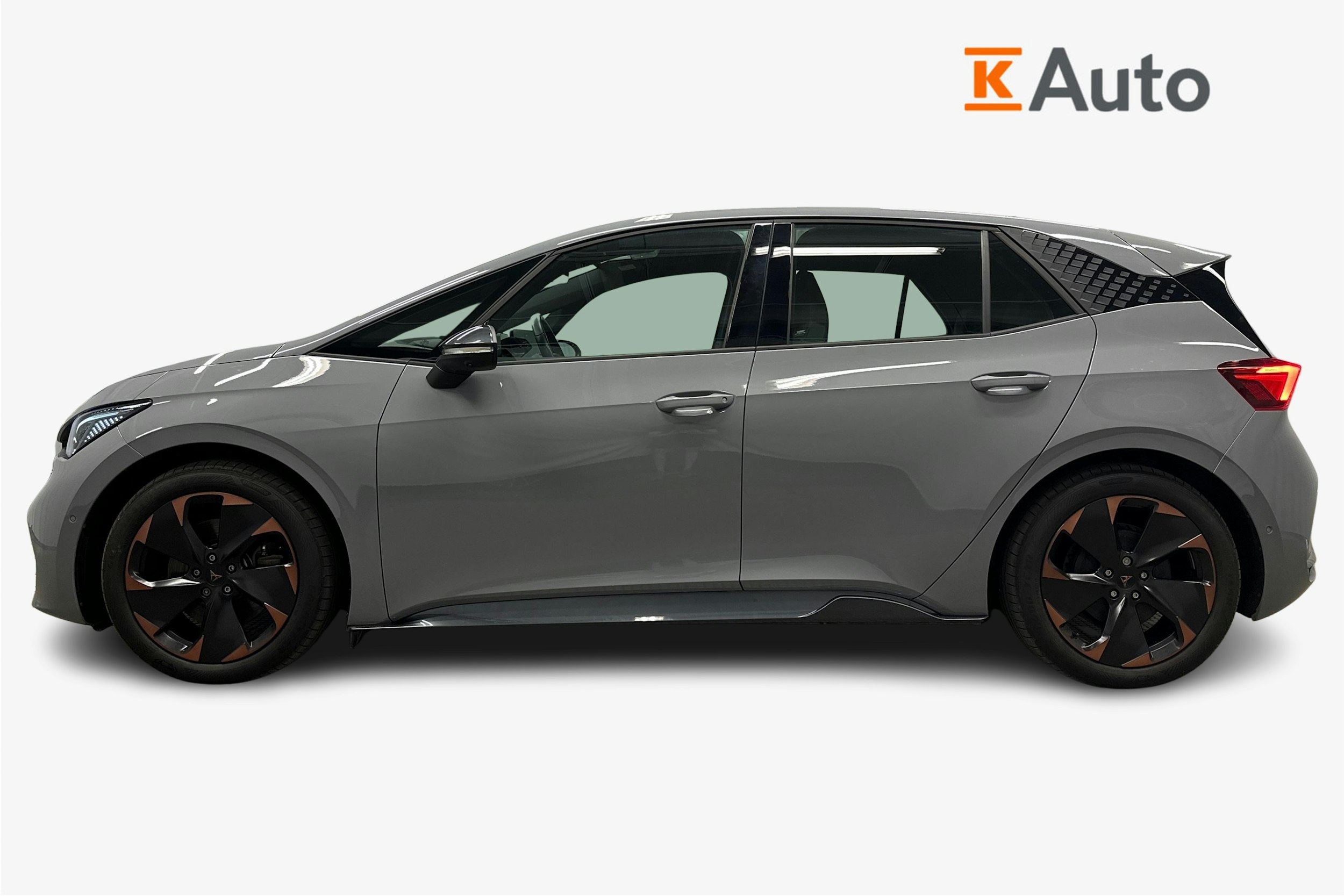 harmaa CUPRA Born 2023 kuva 6.