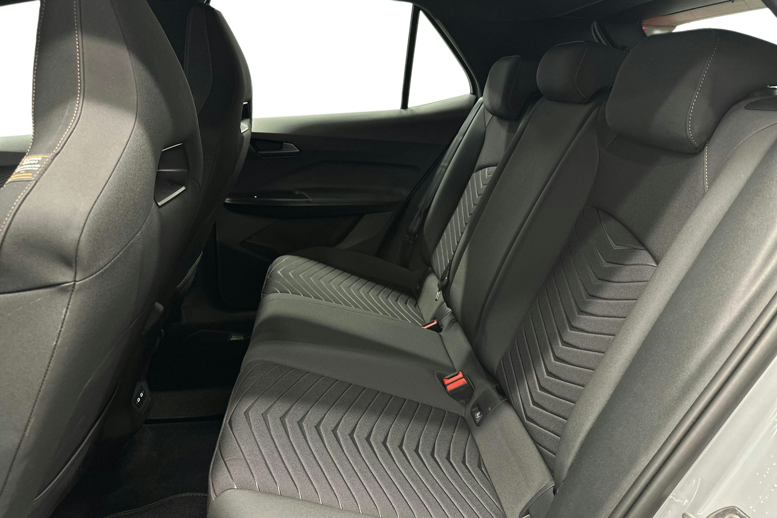 harmaa CUPRA Born 2023 kuva 10.