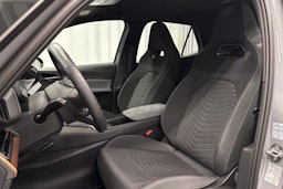 harmaa CUPRA Born 2023 kuva 15.