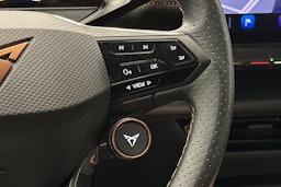 harmaa CUPRA Born 2023 kuva 18.