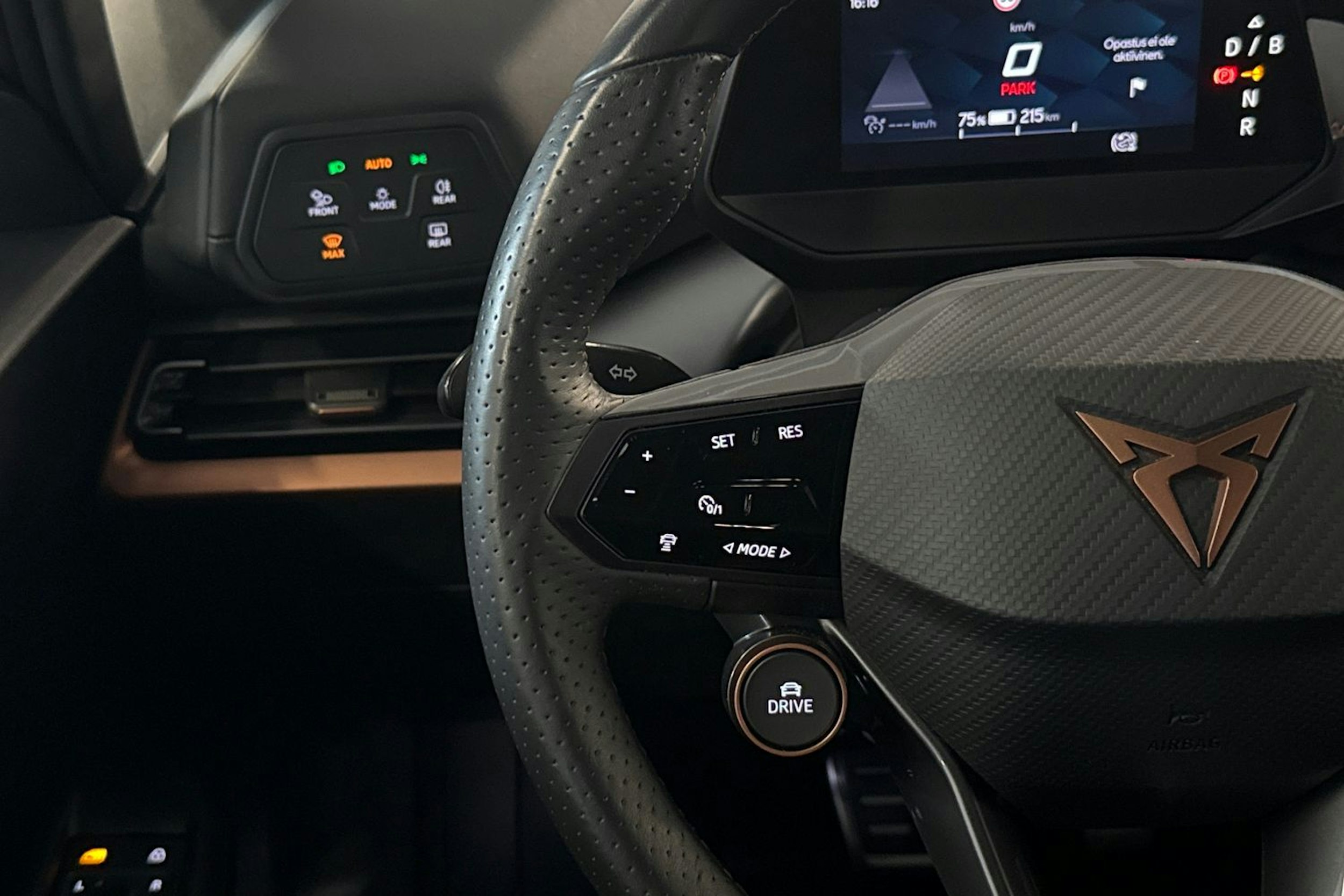 harmaa CUPRA Born 2023 kuva 10.