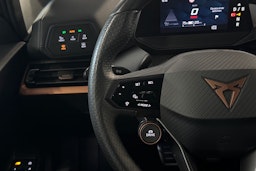 harmaa CUPRA Born 2023 kuva 10.