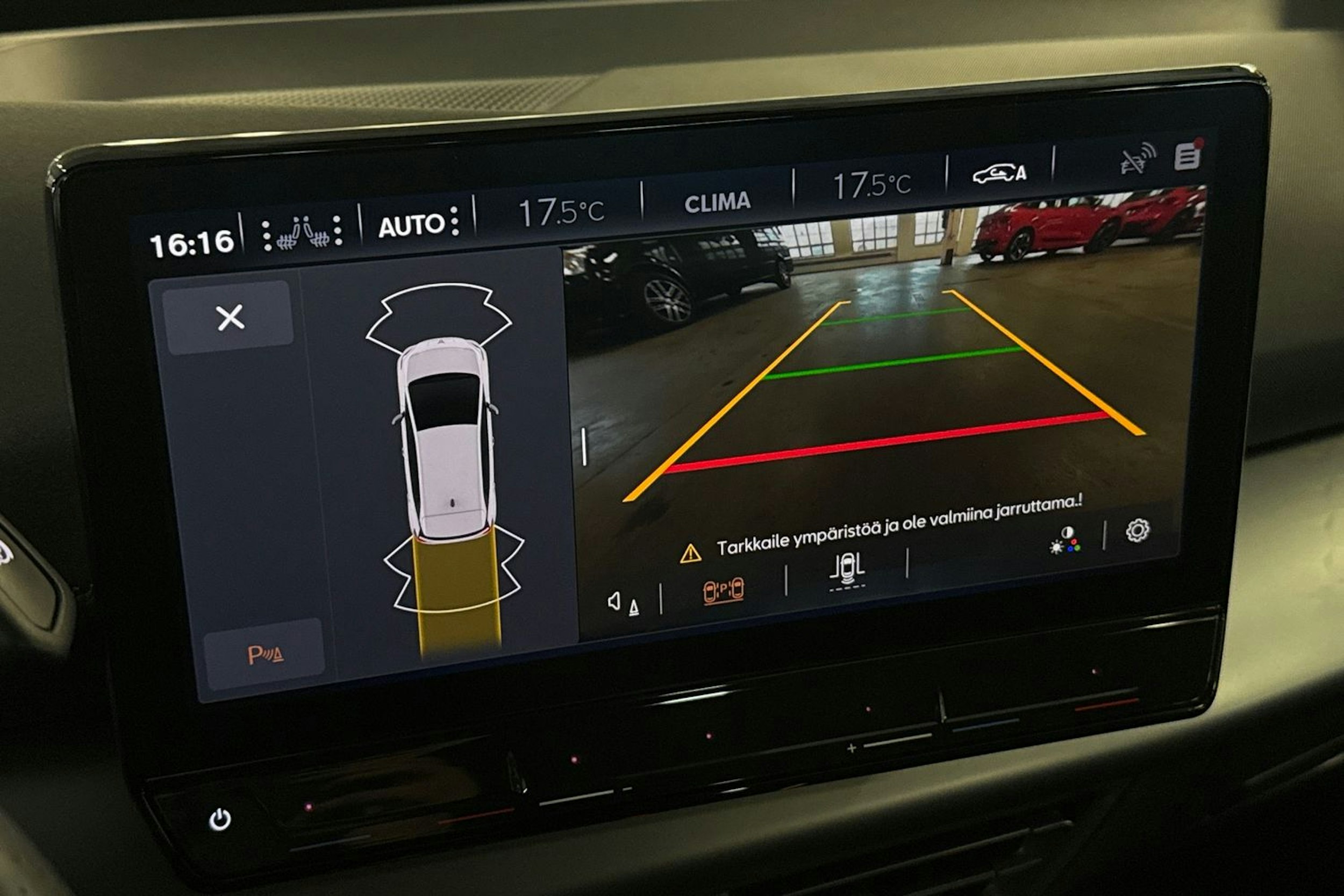 harmaa CUPRA Born 2023 kuva 20.