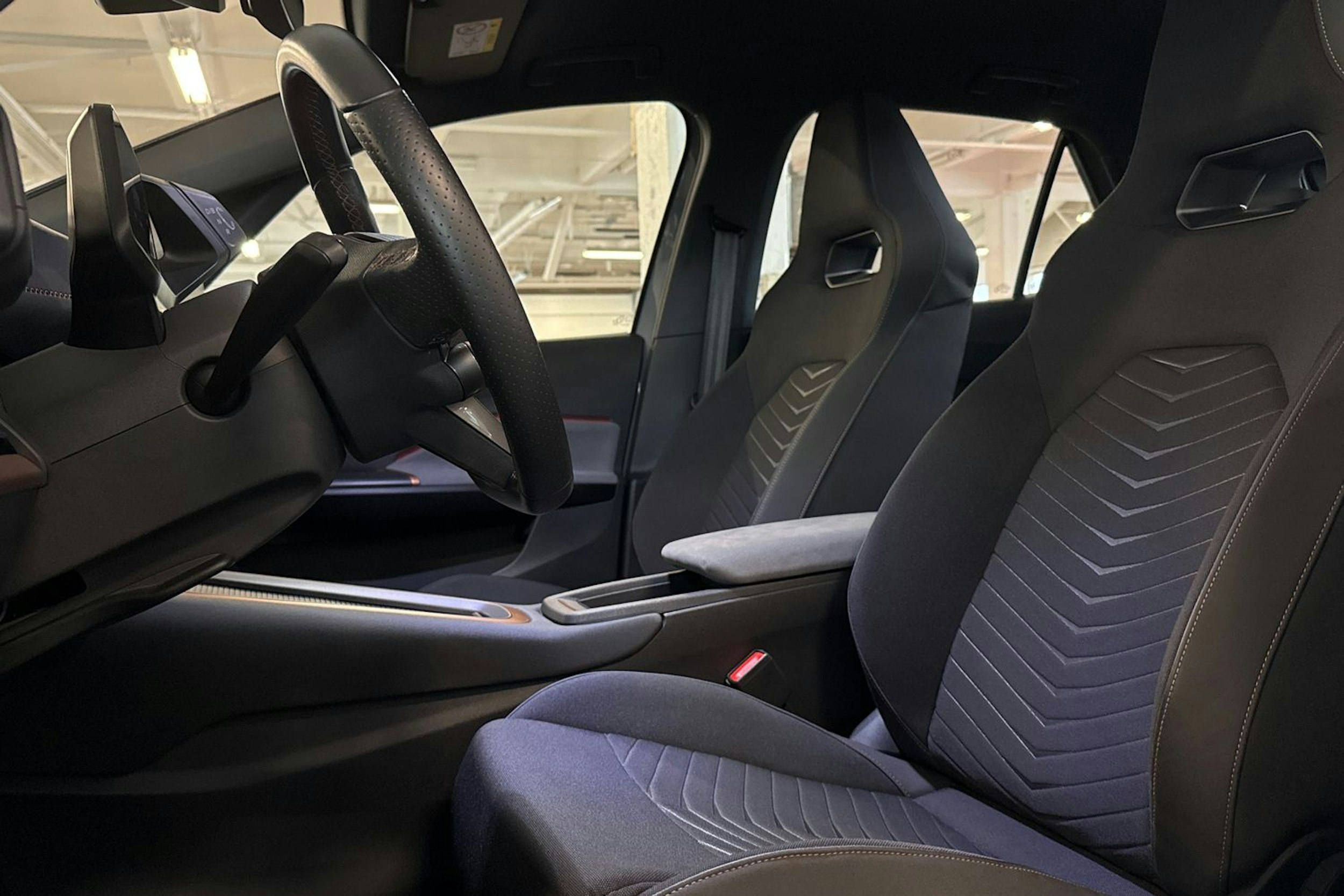 harmaa CUPRA Born 2023 kuva 21.
