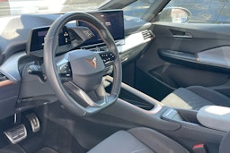 harmaa CUPRA Born 2023 kuva 3.
