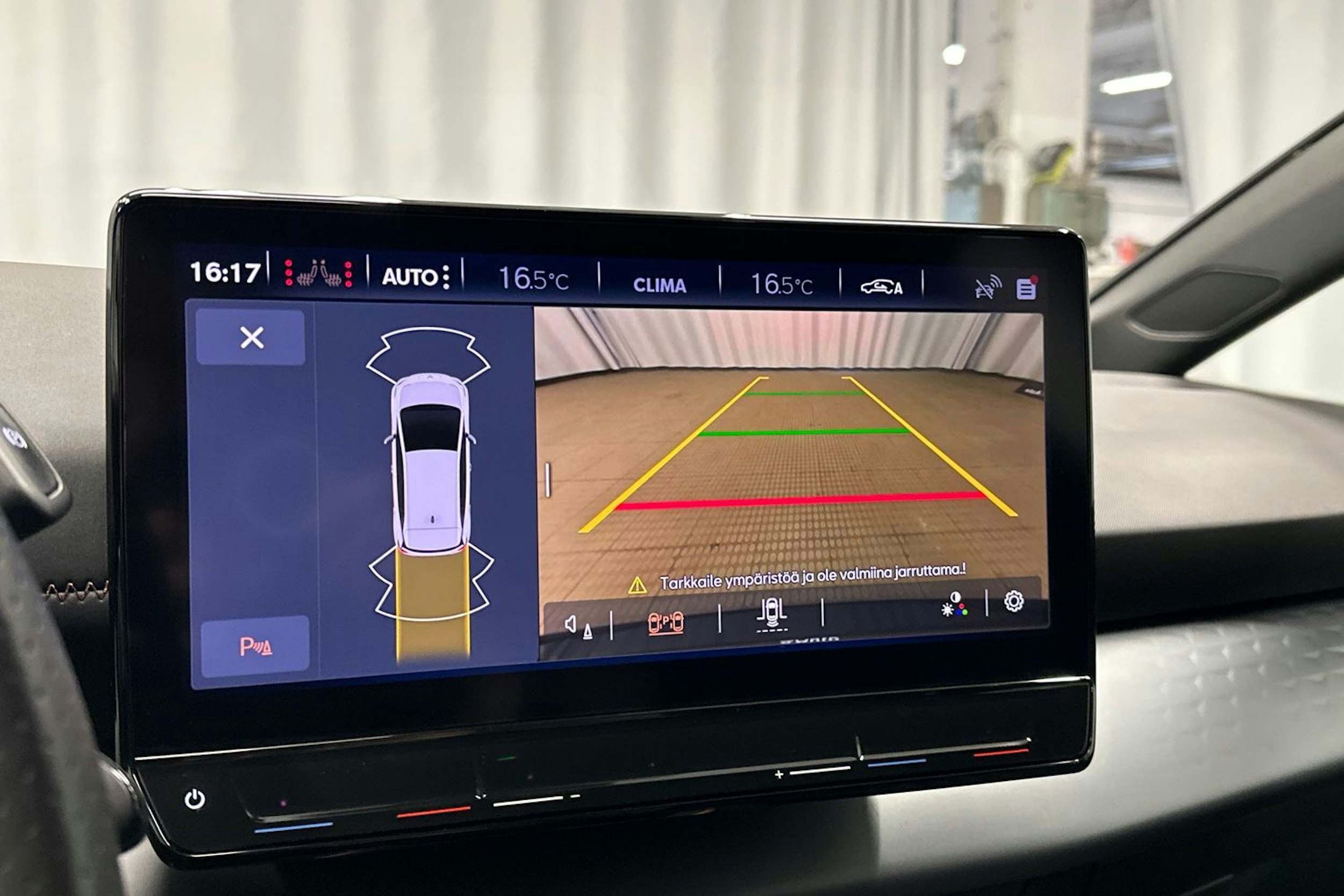 harmaa CUPRA Born 2023 kuva 26.