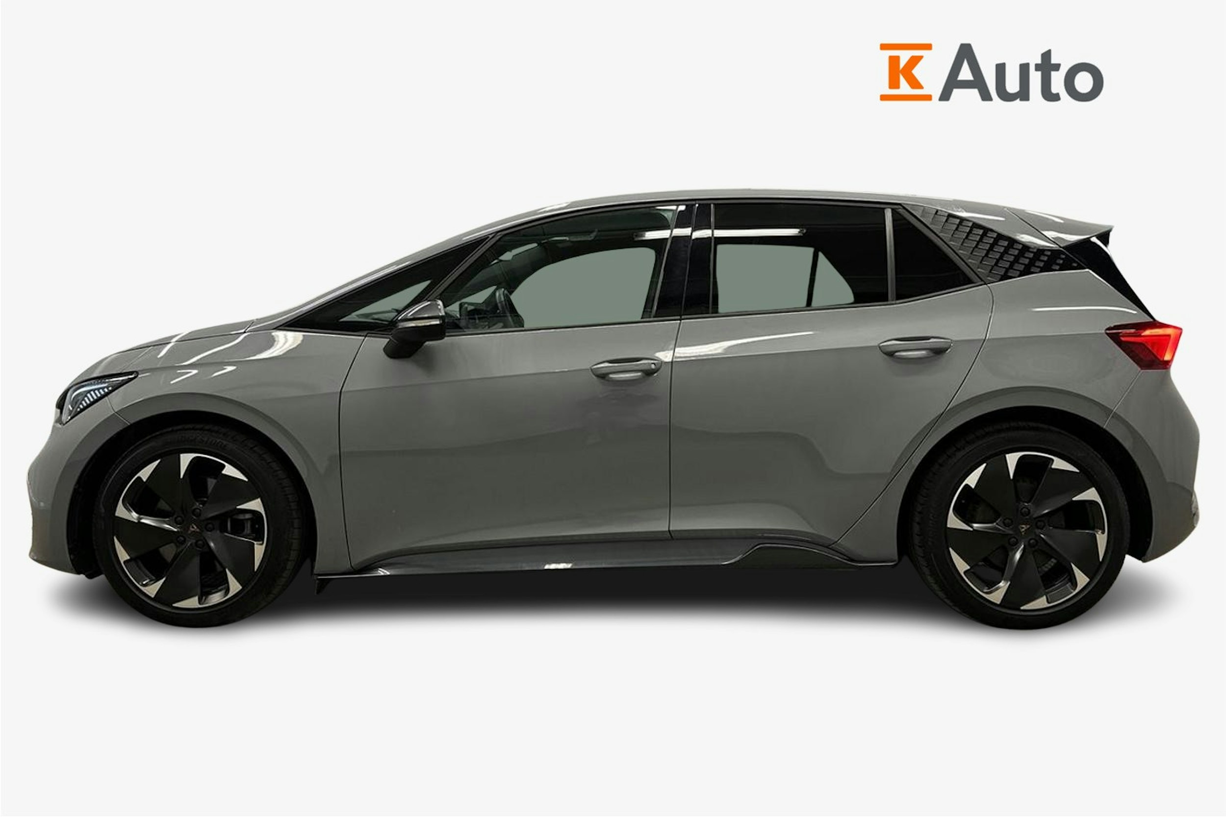 harmaa CUPRA Born 2023 kuva 6.