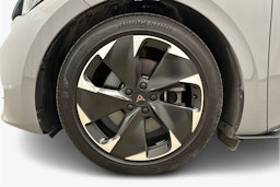 harmaa CUPRA Born 2023 kuva 11.