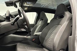 harmaa CUPRA Born 2023 kuva 15.