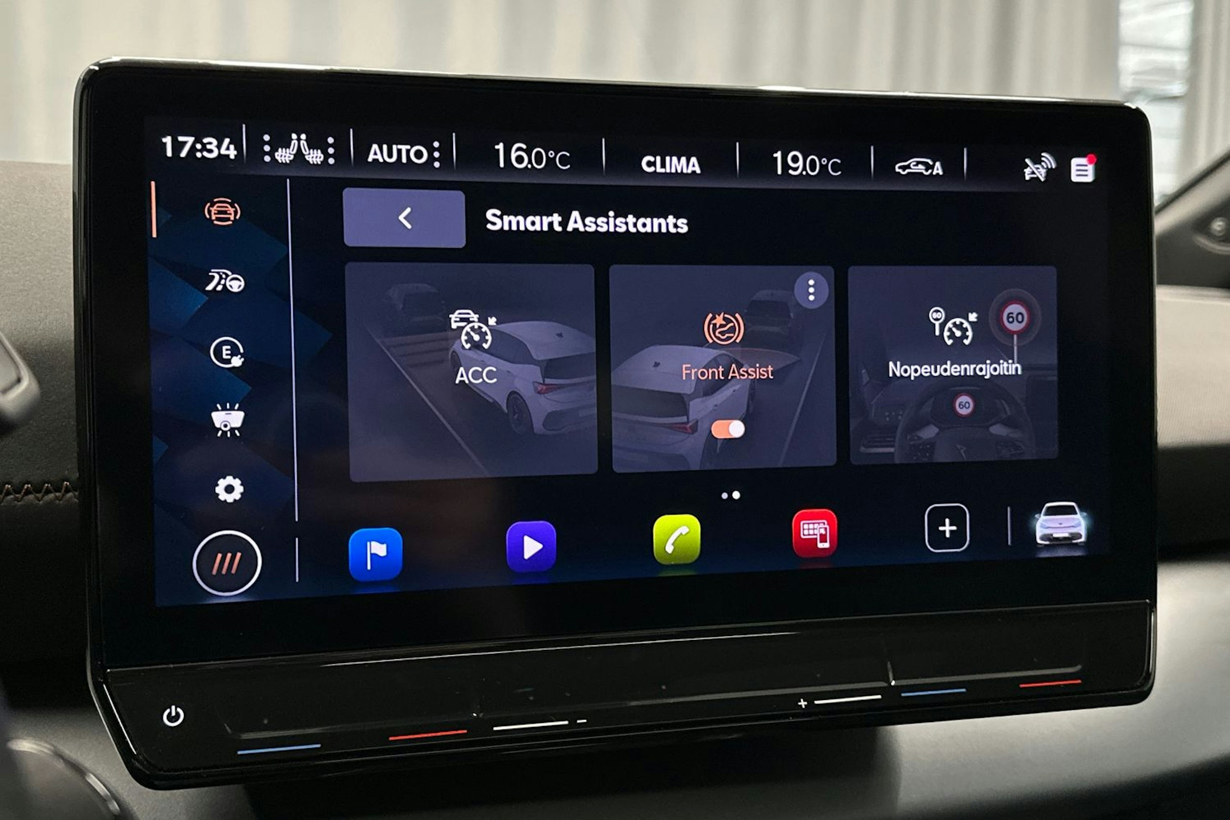 harmaa CUPRA Born 2023 kuva 25.