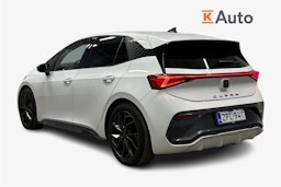 valkoinen CUPRA Born 2023 kuva 2.