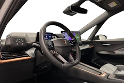 valkoinen CUPRA Born 2023 kuva 7.