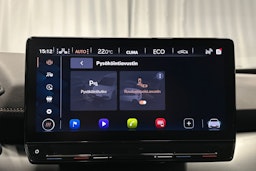 valkoinen CUPRA Born 2023 kuva 28.