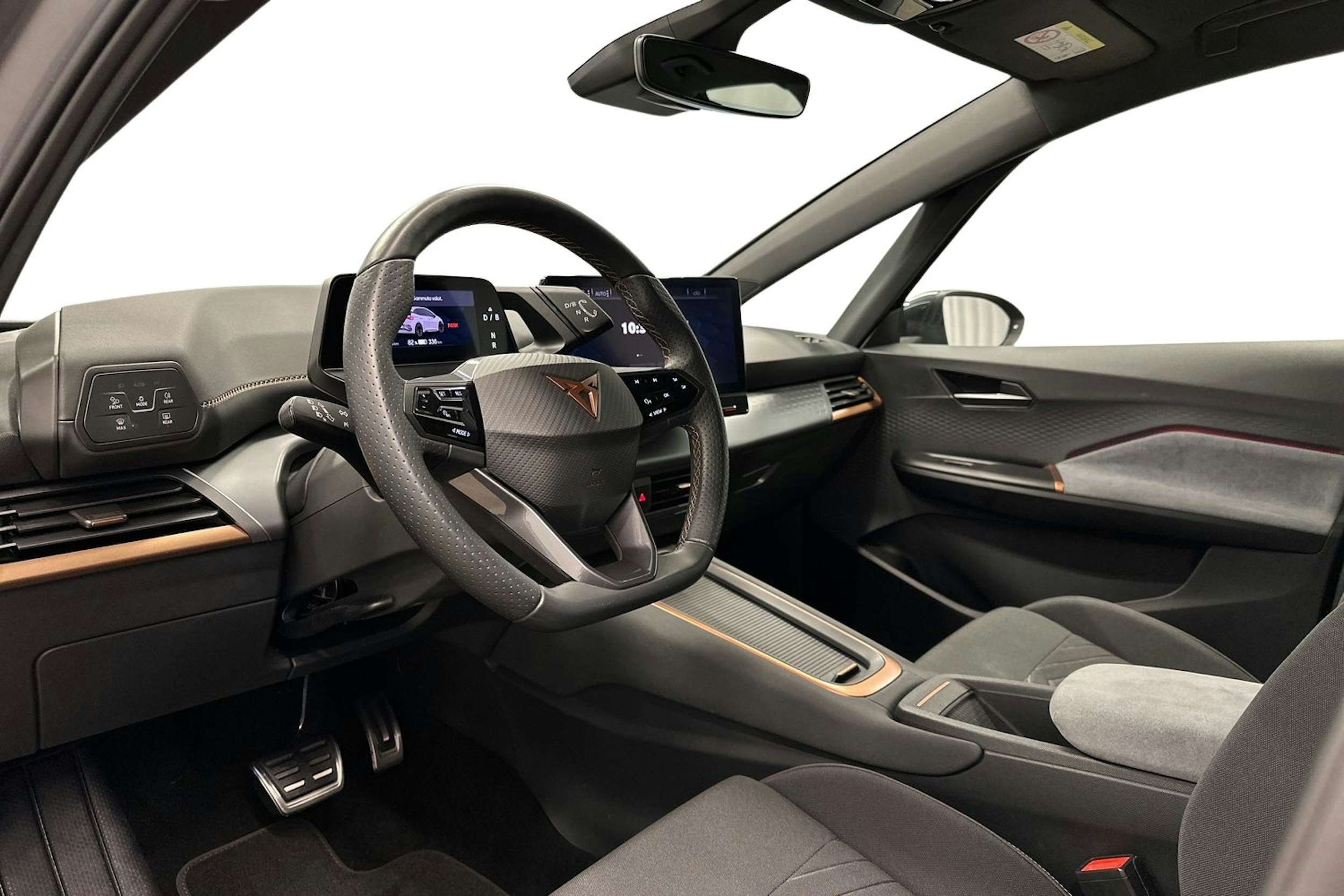 harmaa CUPRA Born 2024 kuva 3.