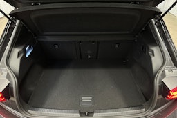 harmaa CUPRA Born 2024 kuva 14.