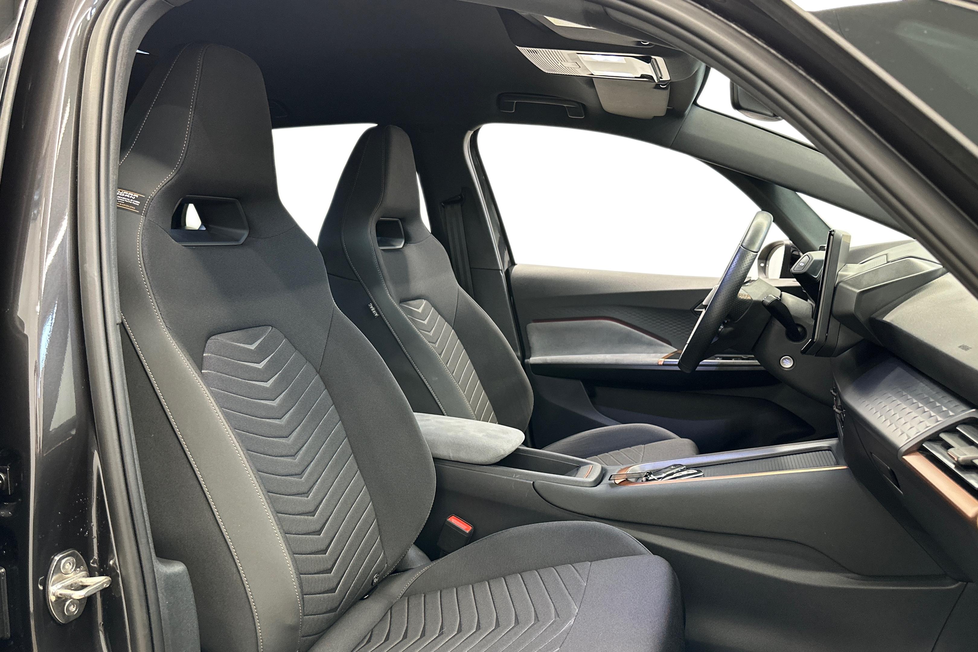 Cupra Born e-Boost 170 kW 58 kWh 2024, photo 7/28