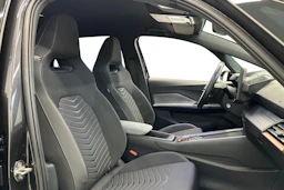 Harmaa CUPRA BORN 2024 kuva 7.