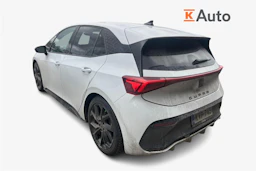 Valkoinen CUPRA BORN 2024 kuva 2.