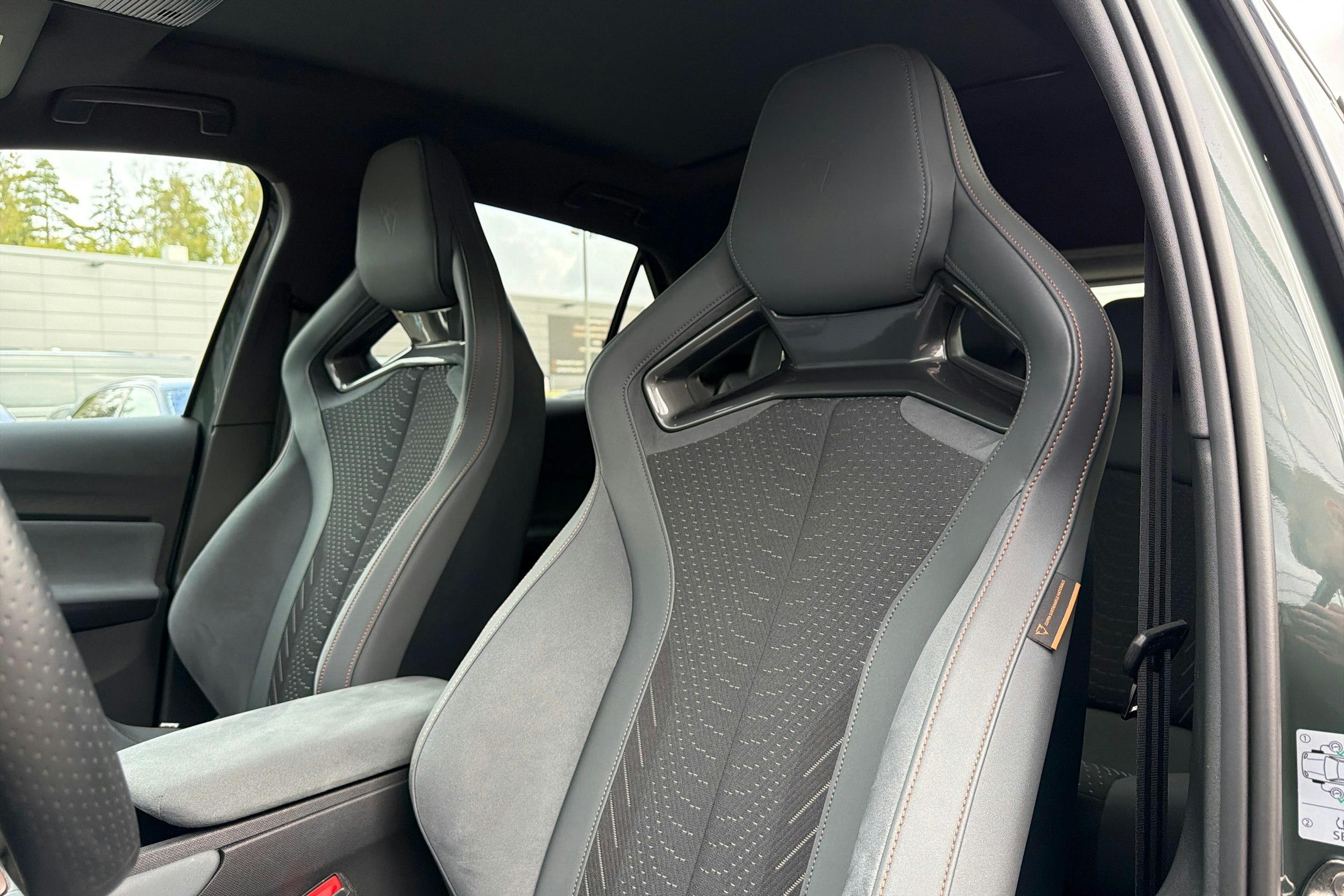 vihreä CUPRA Born 2024 kuva 14.