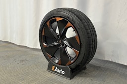 sininen CUPRA Born 2024 kuva 13.